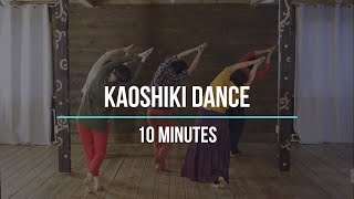Kaoshiki dance from the back. Slow pace. Dance together for 10 minutes