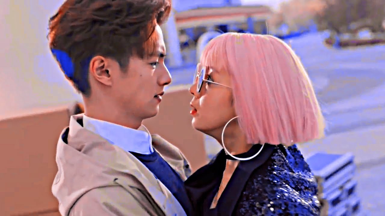 ÇİN KLİP [Farkımız Var] // Kız, Okula Girebilmek için Erkek Kılığına girdi