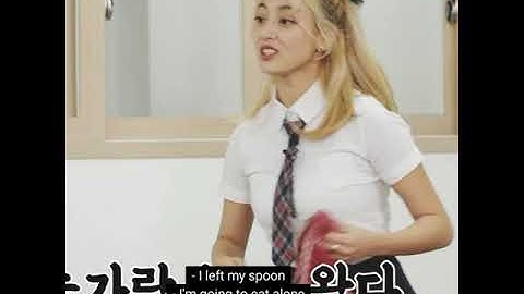 Leader Jihyo serving other foods ✨😍😌 #Shorts #TWICE