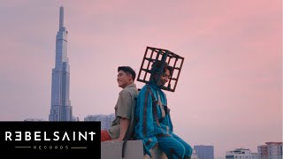 Video thumbnail of "Jackie Njine - Chẳng Biết Phải Làm Sao (Official Music Video)"