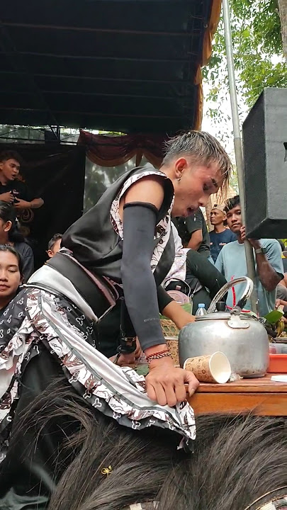 sembret kesurupan minta sajen ‼️#kudalumping #jaranan #kesurupan