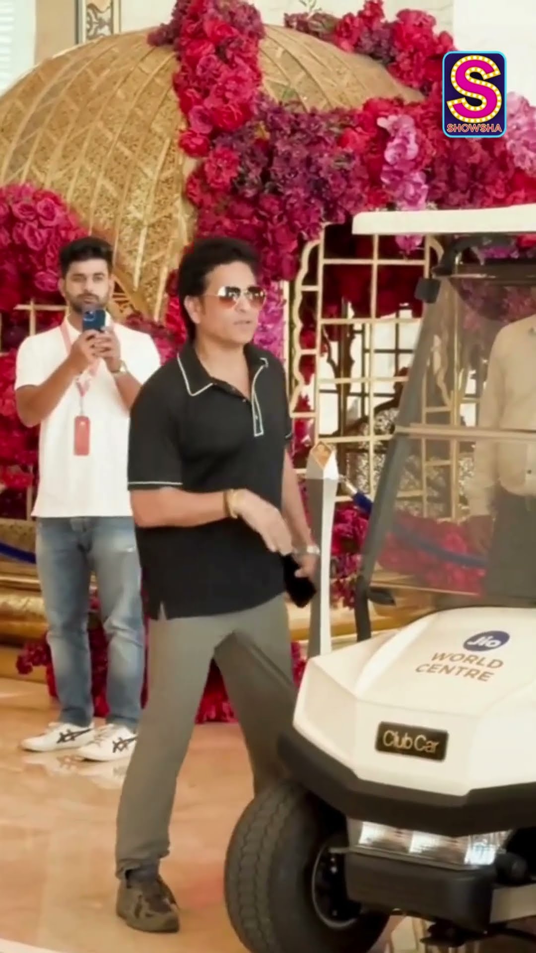 Sachin Tendulkar Mumbai के बांद्रा-कुर्ला कॉम्प्लेक्स में ISPL की नीलामी में शामिल हुए | #Shorts