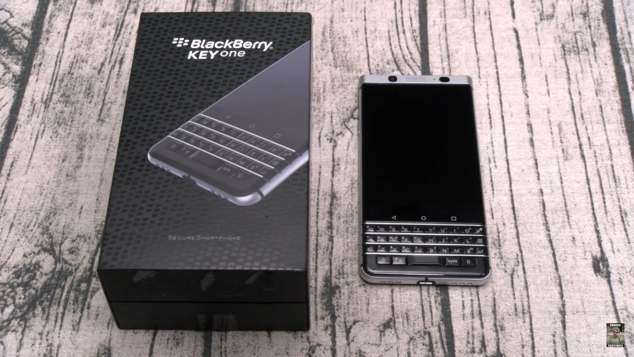 BlackBerry KEYone - Распаковка!