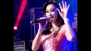 KAU TETAP KUSAYANG // DEVY TRIANA // AMELIA PELAN TAPI PASTI