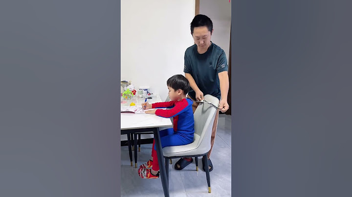 矫正儿子坐姿的方式，还得是爸爸有办法！#Cute baby#Cute#呆萌小米宝#聪明宝宝#萌娃