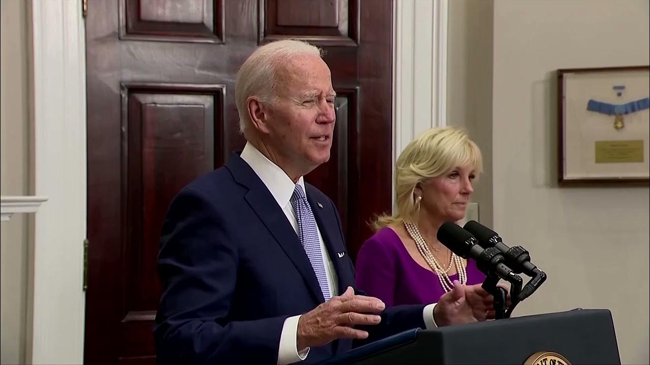 Biden signs bipartisan gunsafety bill YouTube