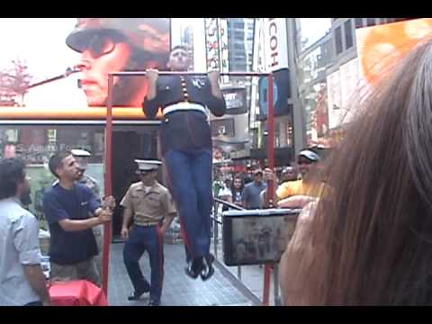 20 USMC Pull Ups Challenge in Times Square - EPIC FAIL Marine!