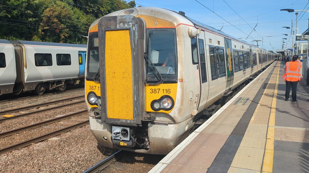 Trains at hitchin, ECML (13/08/24)