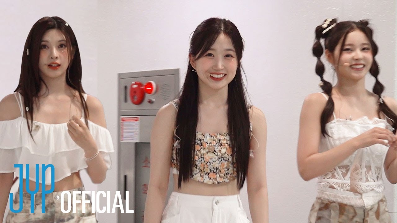 [NMIXX] 從音樂中心Special MC到直播事故！？👀 |'A Midsummer NMIXX's Dream' 活動幕後 #2 #MIXXTREAM