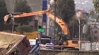 Göçükte Arama Kurtarma Çalışmalarına Sabah Saatlerinde Yeniden Başlandı