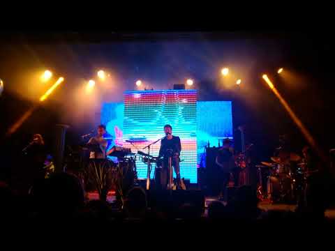 MGMT - She Works Out Too Much @ La Riviera, Madrid 2018.07.11