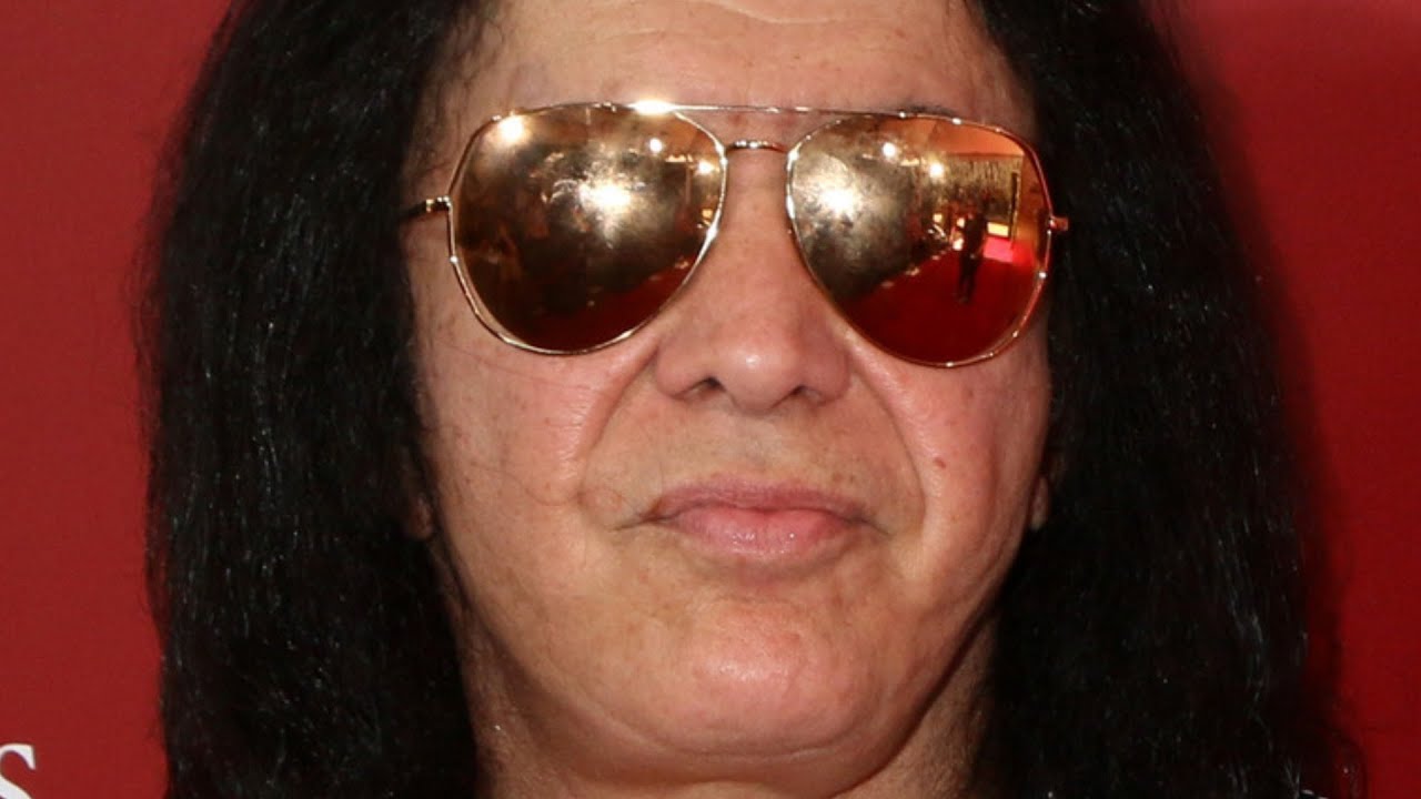 Gene Simmons Kisses California Goodbye