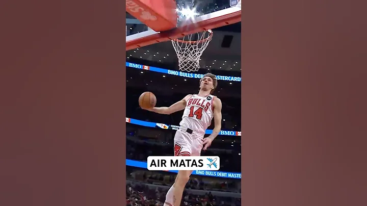 Matas Buzelis PUTS ON A SHOW!