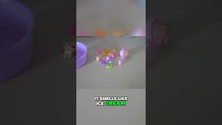 It Smells Like Ice Cream! Unboxing Frozen Toys!