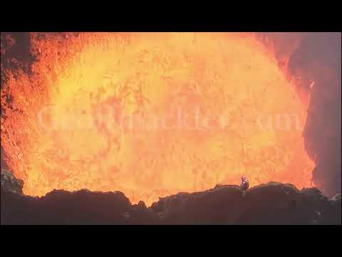 إذا ألقوا فيها سمعوا لها شهيقا وهي تفور