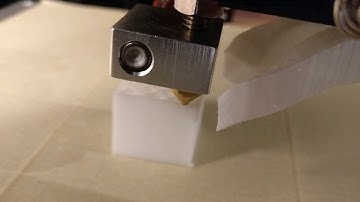 ANET A8 right out of the box First calibration print