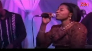 Angela Chibalonza - Kaa Nami (Official Video)