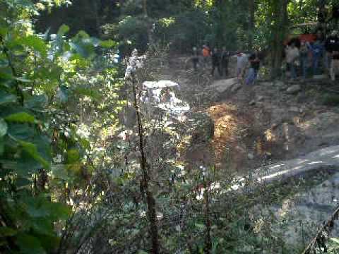 Adam Woodlee's Buggy on Bounty Hill