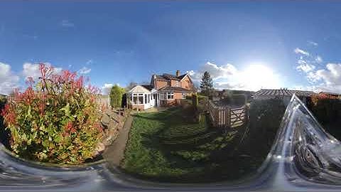 Insta360 Dive case above water  test