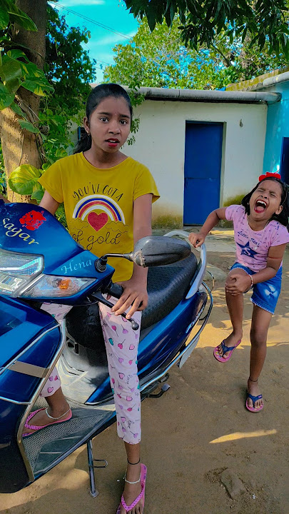 Ouch pair mein lag gayi re 😭🤣 #funny #short #video #subscribe
