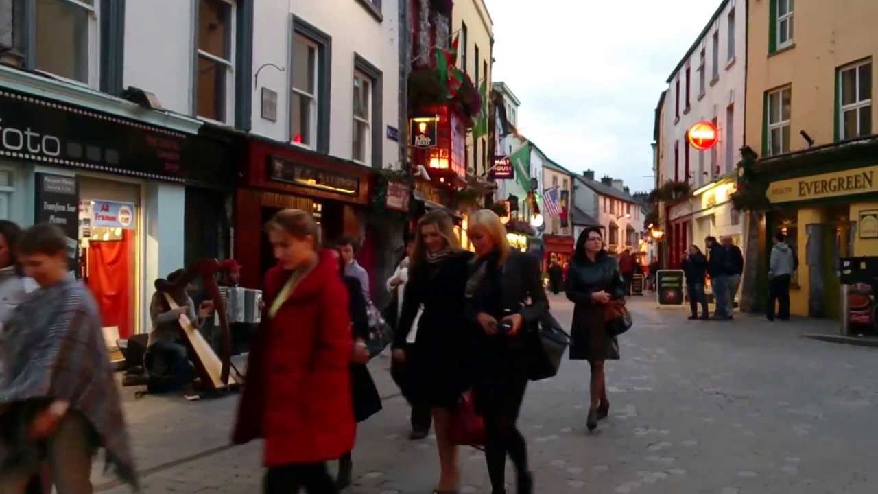20130918 at Shop Street,Galway,Ireland. YouTube