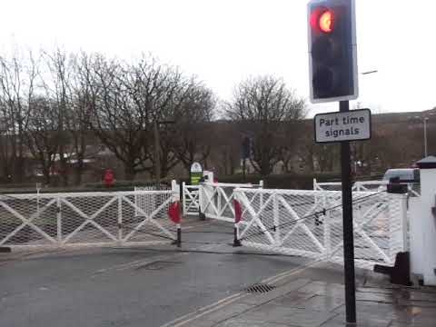 East Lancashire Railway A Level Crossing Gates Closed It At Ramsbottom Santa Specials Youtube East Lancashire Railway A Level Crossing Gates Closed It At Ramsbottom Santa Specials Youtube
