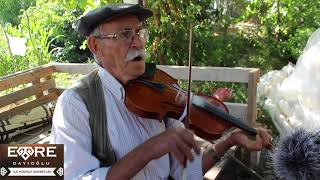 Mustafa Bozdağ - Arıya Bak Arıya Resimi