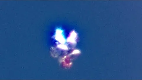 Cluster Anomaly responded to light signals p1 08/05/17 5:52pm EST.