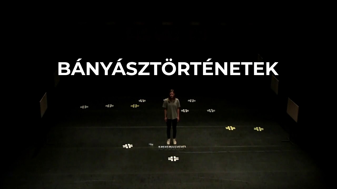 theatre box Close Reading Sorozat