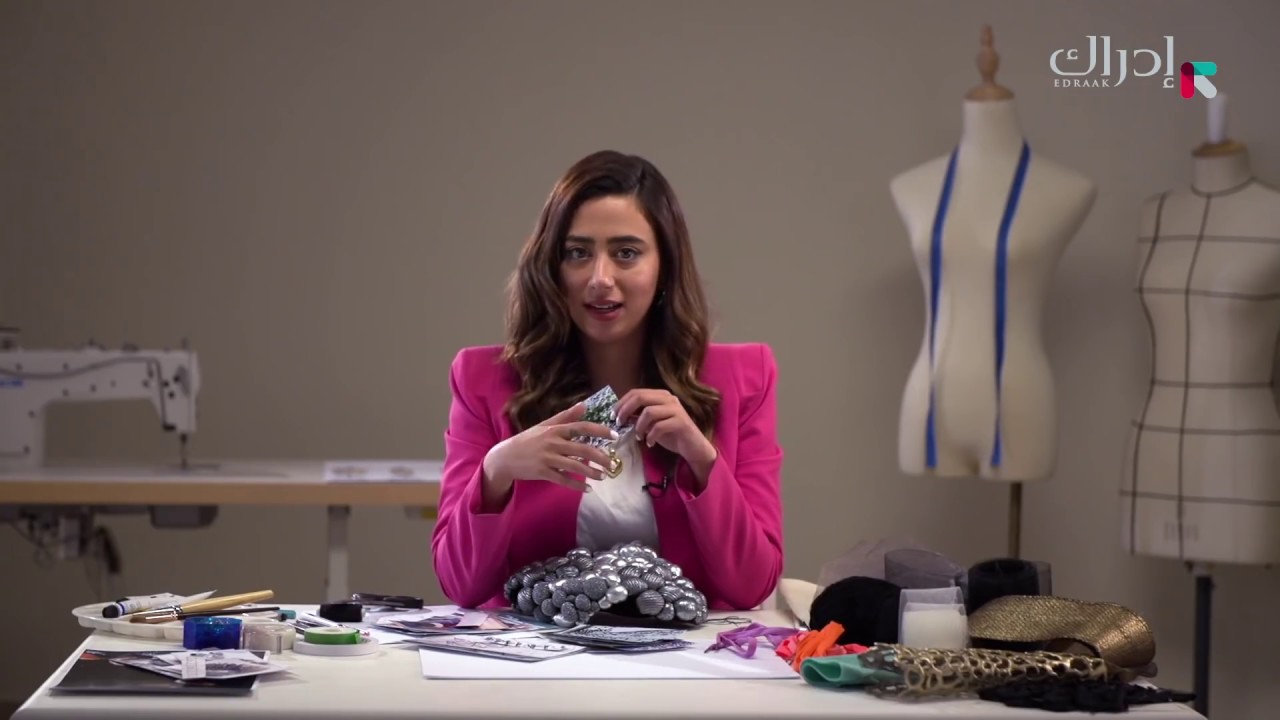 تصميم الازياء - التلاعب بالأقمشة في تصميم الازياء