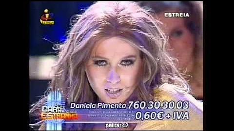 Daniela Pimenta interpreta  Jennifer Lopez