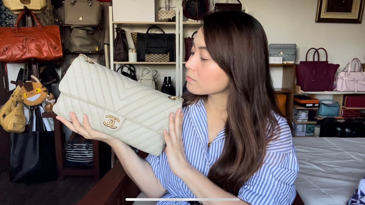 Chanel Single Flap Review + What Fits, Chevron