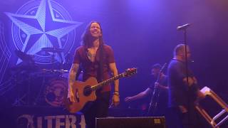 ALTER BRIDGE - Watch Over You (Paris, France 10/10/2017)