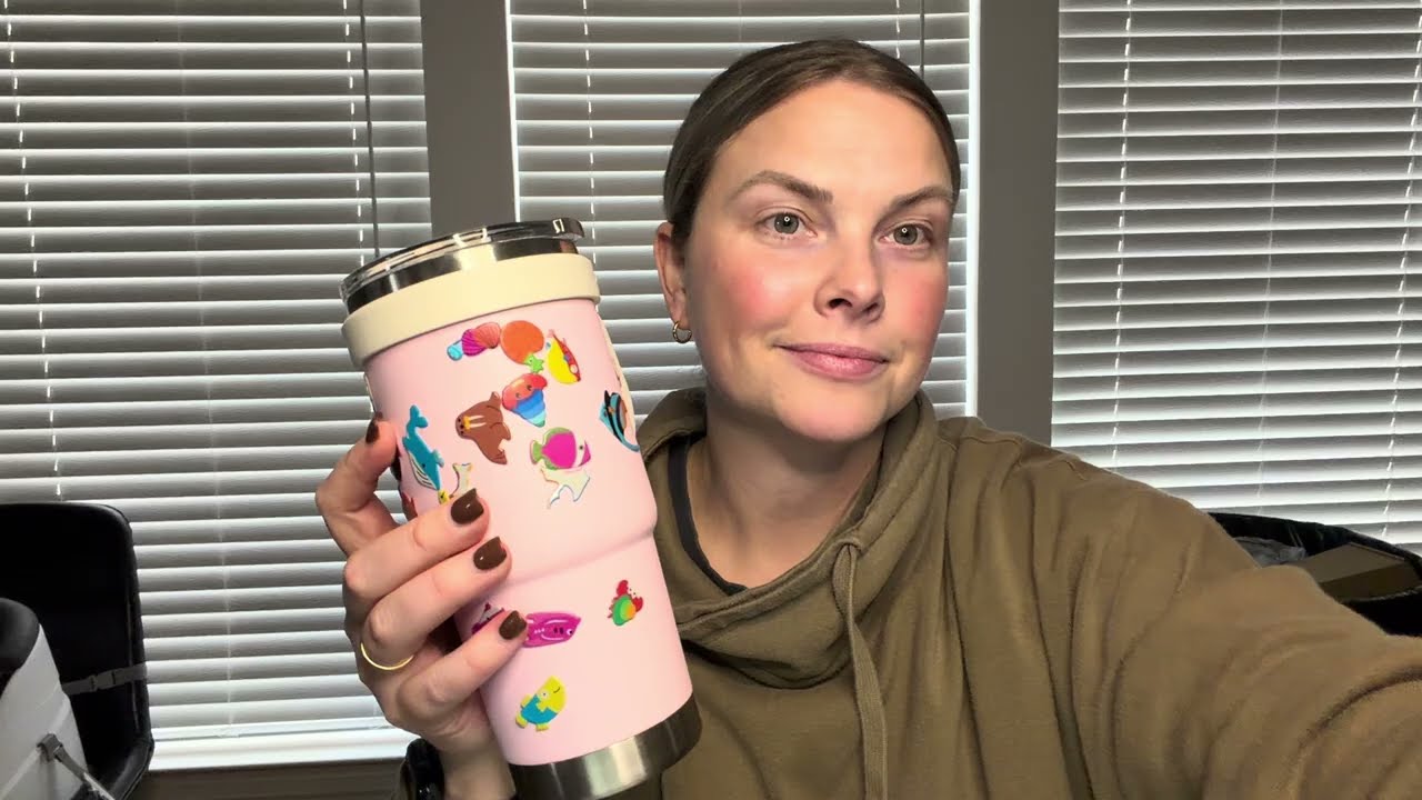 Kids 24oz Insulated Tumbler Review | Leakproof School Water Bottle