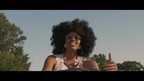 Suzann Christine- Out On The Limb (Remake) officia...