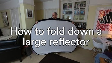 How to fold down a large reflector
