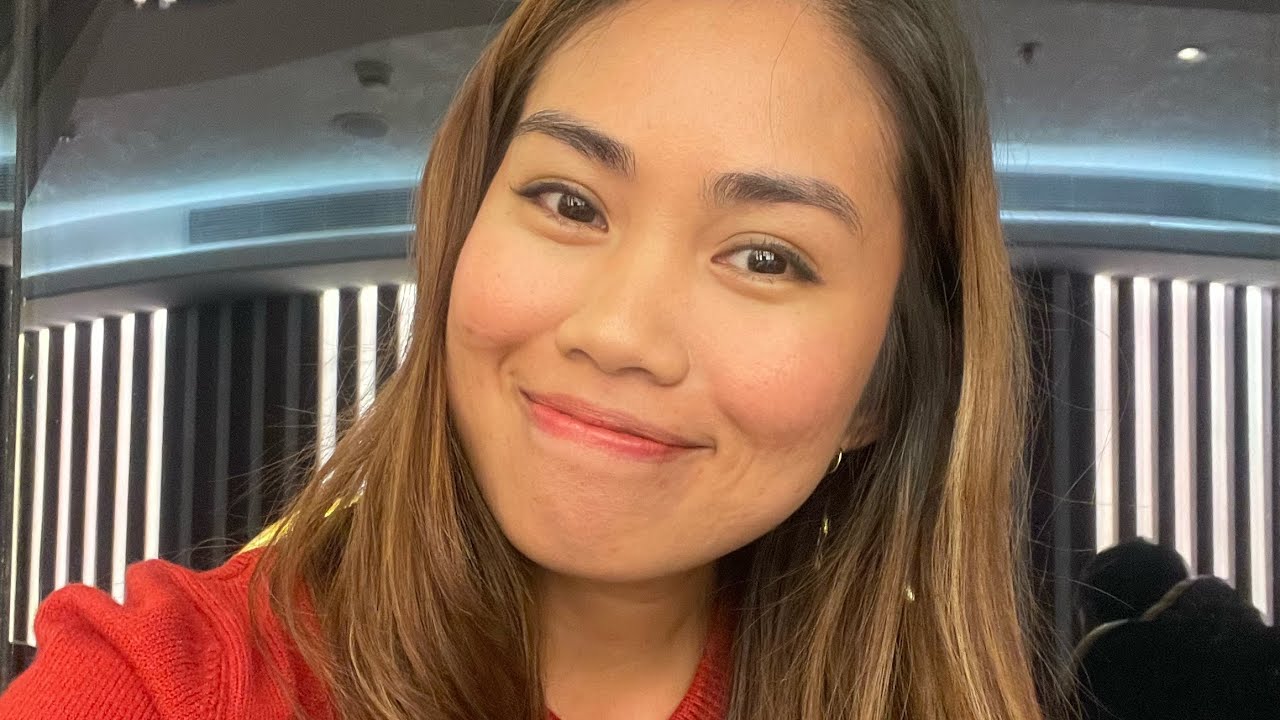 Night shift with me // Etoile de Mer Revolving restaurant on my day off.