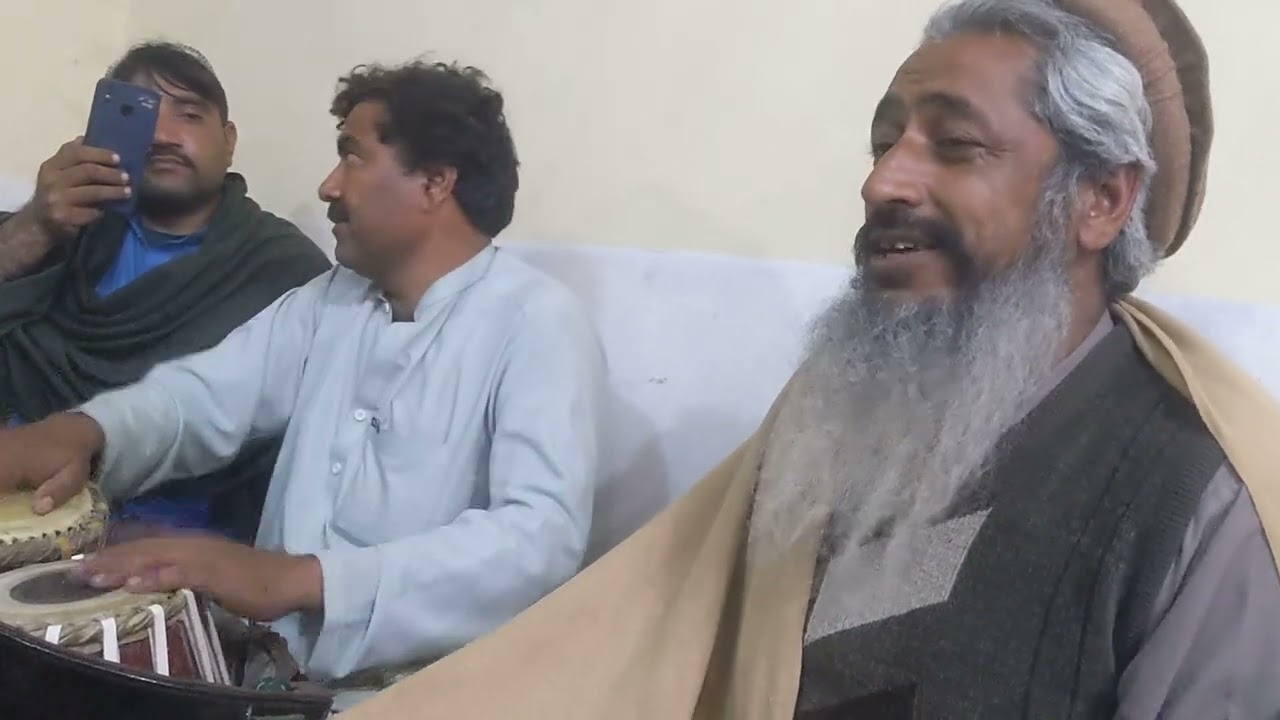 Fatware yousuf mama pa awaz khkule msre