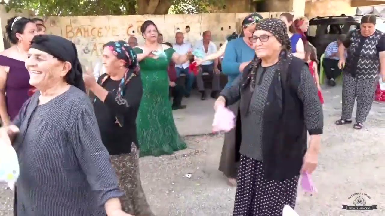 ÇEPNİ YAŞLI OYUNU İMAM İLE MELİSA'NIN KINA GECESİ SONUNU İZLE