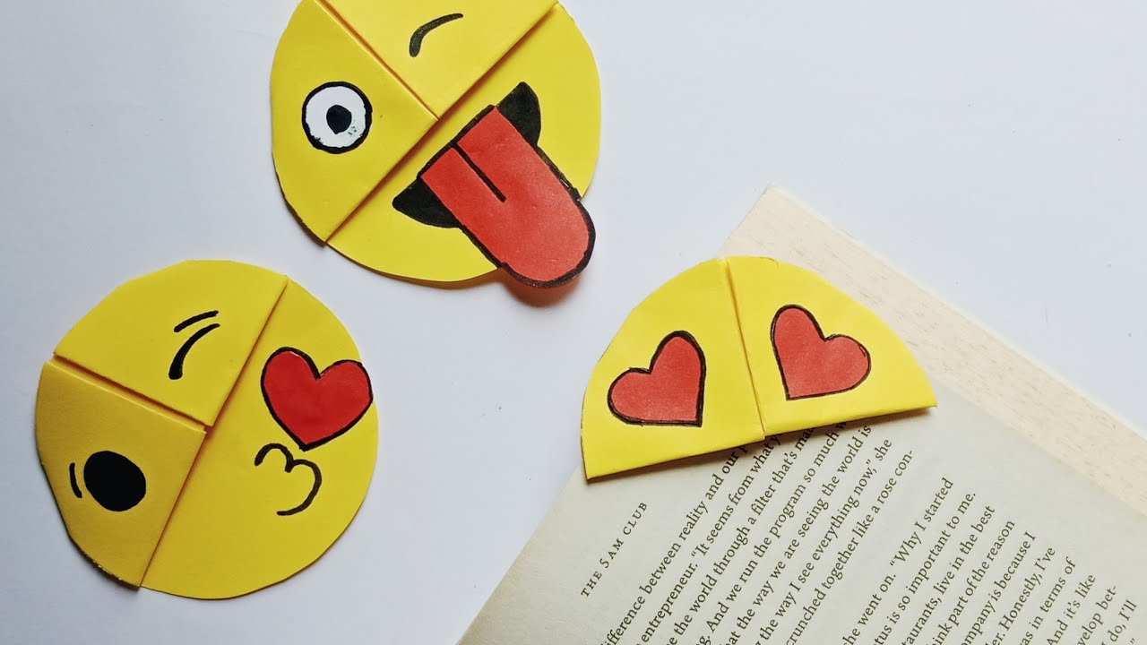 Diy emoji bookmark 🔖|| how to make paper emoji bookmark 