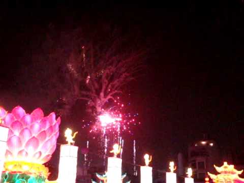 2010年嘉有囍事~台灣燈會煙火.MPG