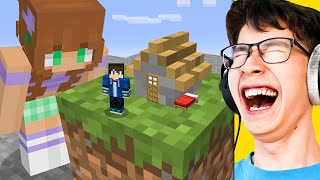 I Fooled a Girl with a TINY Minecraft World