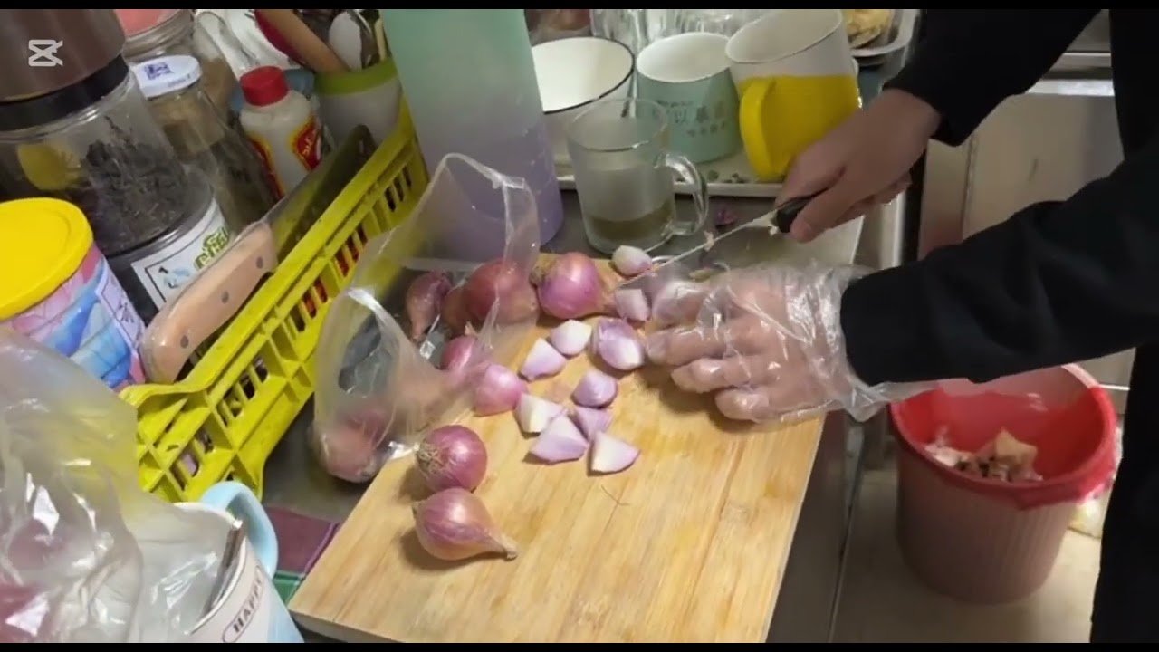 DIY pH Indicator: Create Your Own at Home with Simple Materials!