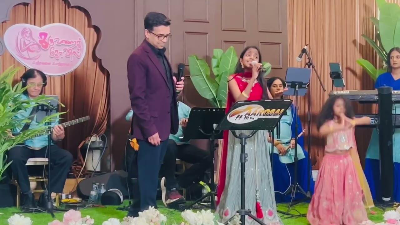 Valai Osai Song | Sathya Movie| Live band Performance by Varniga with singer Jeya | Dance by Ahaanaa