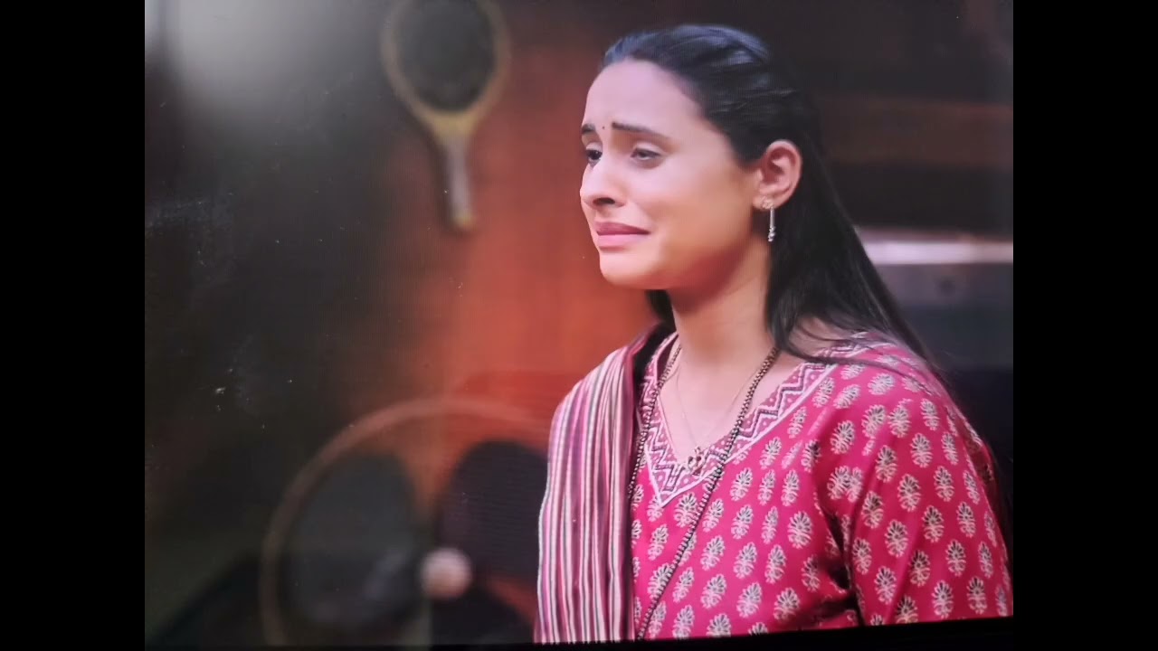 Ep 131. ಮಹಿ ಮನೆ ಬಿಟ್ಟು ಹೋದ ಅಣ್ಣಂದಿರಿಗೆ ಹೊರೆ ಆಗಬಾರದು ಅಂತ. ಶ್ರೀಗಂಧದ ಗುಡಿ ಇವತ್ತಿನ ಸಂಜೆ ಸಂಚಿಕೆ 