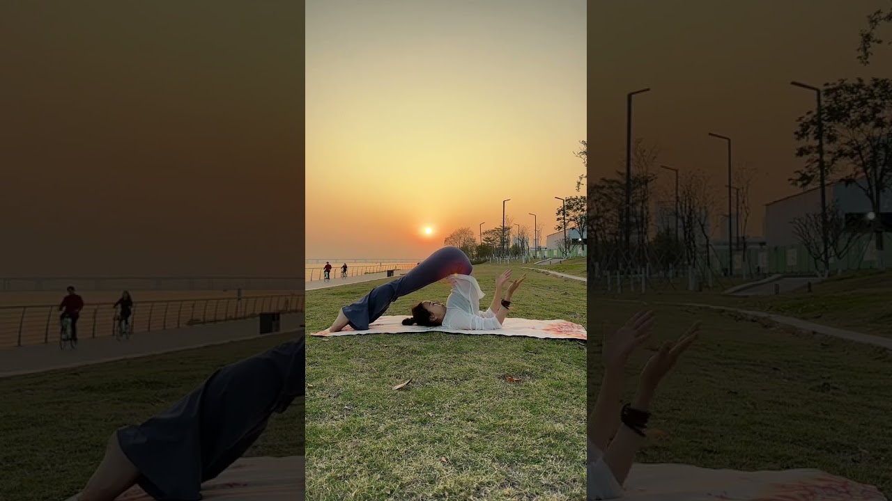 Yoga Meets the Sunset – Perfect Timing! 😍🌅 