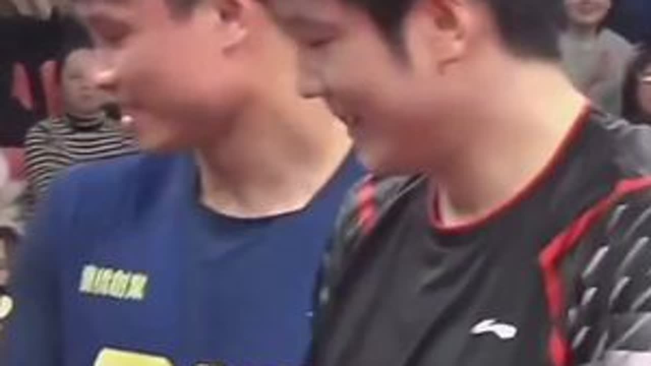 【场边视角】樊振东vs周启豪 2024年乒超联赛 第一阶段#樊振东 #周启豪 #乒乓球 #乒超 #喜欢上樊振东一点也不难