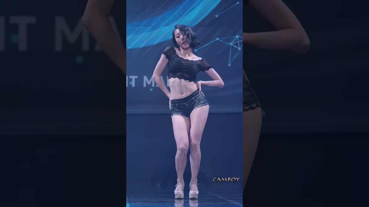 Hot Asian Dance