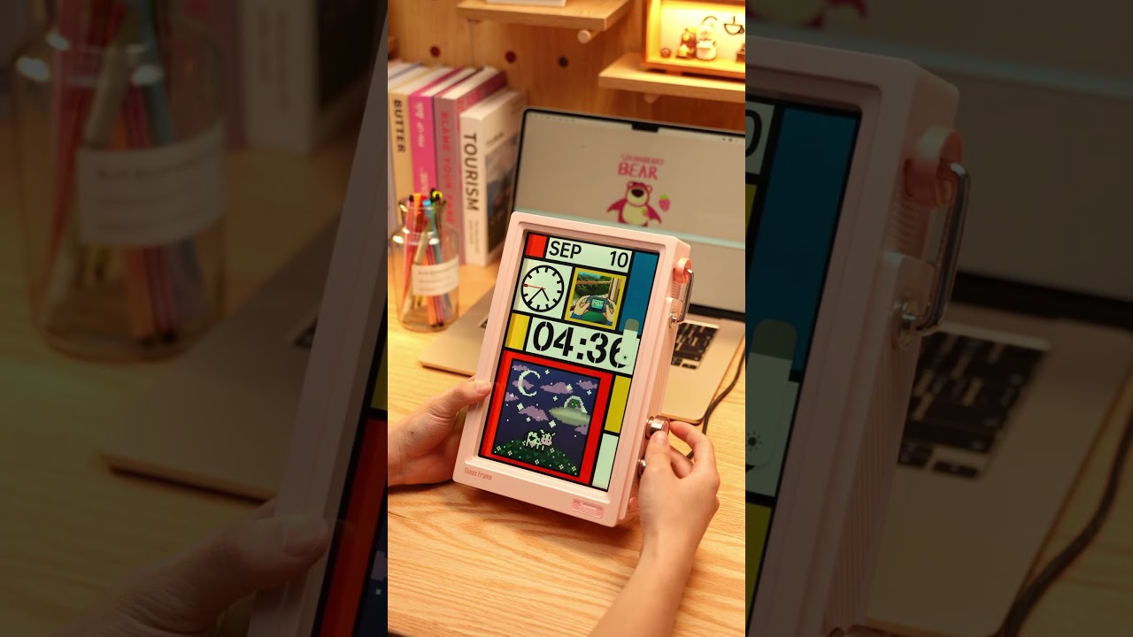 Floating Screen That Shines! TimesFrame’s Clarity + Sleek Design Win Praise ✨