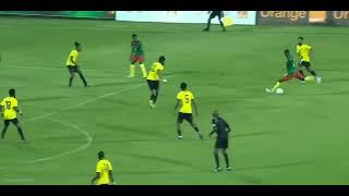 Kaiba Djawal - Midfielder with right foot for goals. For Indomitable Lions and Cotonsport of Garoua